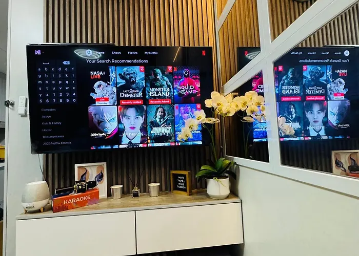 Apartment Kd's - Fast Wifi, Netflix , Pool , Karaoke Manila