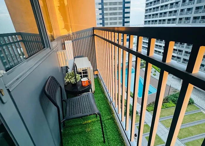 Apartment Kd's - Fast Wifi, Netflix , Pool , Karaoke Manila