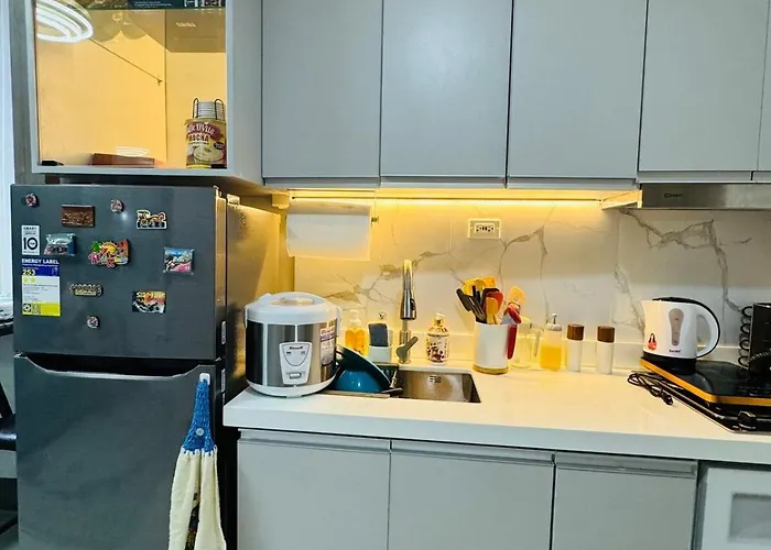 Apartment Kd's - Fast Wifi, Netflix , Pool , Karaoke