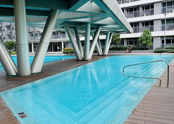 Apartment Kd's - Fast Wifi, Netflix , Pool , Karaoke *